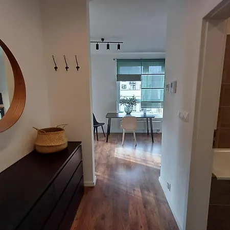 Апартаменты Entrez Mlynska Basta - Old Center