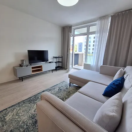 Entrez Mlynska Basta - Old Center Апартаменты *