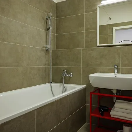 Апартаменты Entrez Mlynska Basta - Old Center